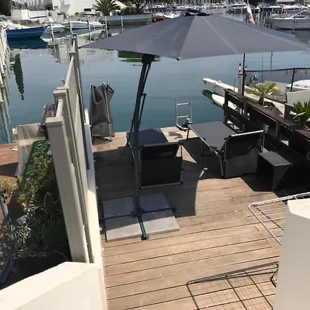 Holiday home Beautiful Marina With Sea View At Grau Du Roi Le Grau-du-Roi